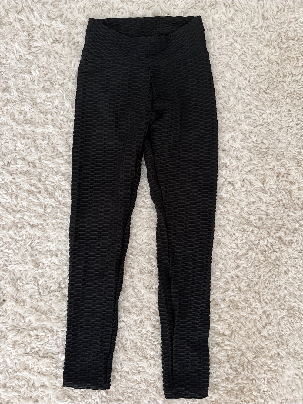 Black Textured Leggings - Comfortable Active Bottoms butt scrunch small